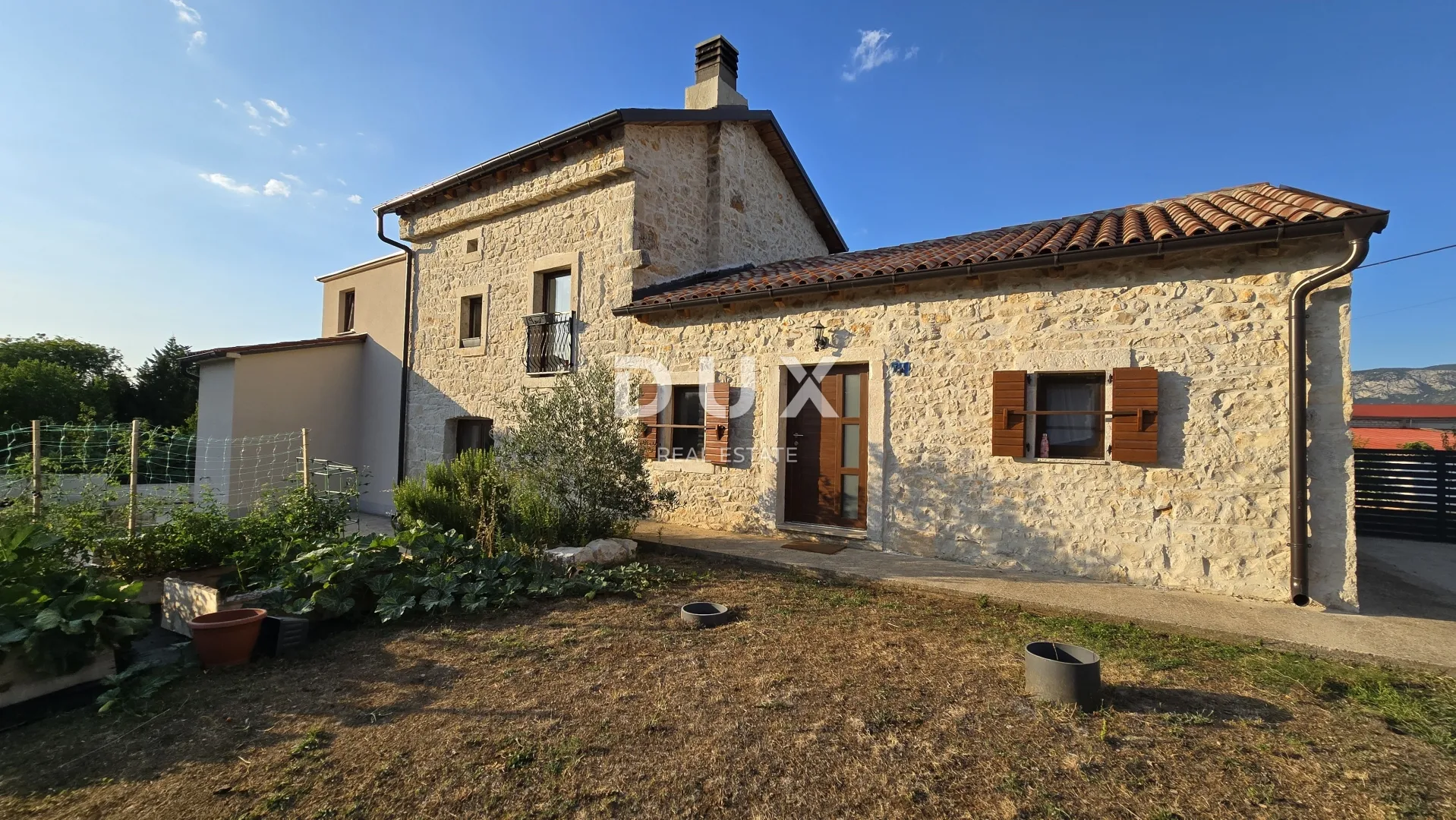 istra, labin - renovirana kamena kuća s dvije stambene jedinice - slika 4