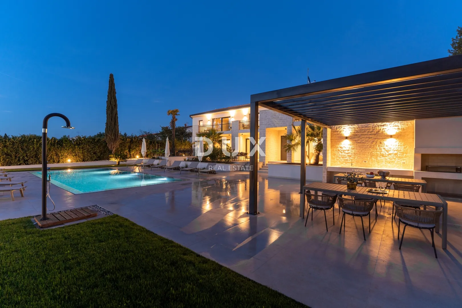 istra, poreč – ekskluzivna vila, tri stambene jedinice, luksuz uz more - slika 92