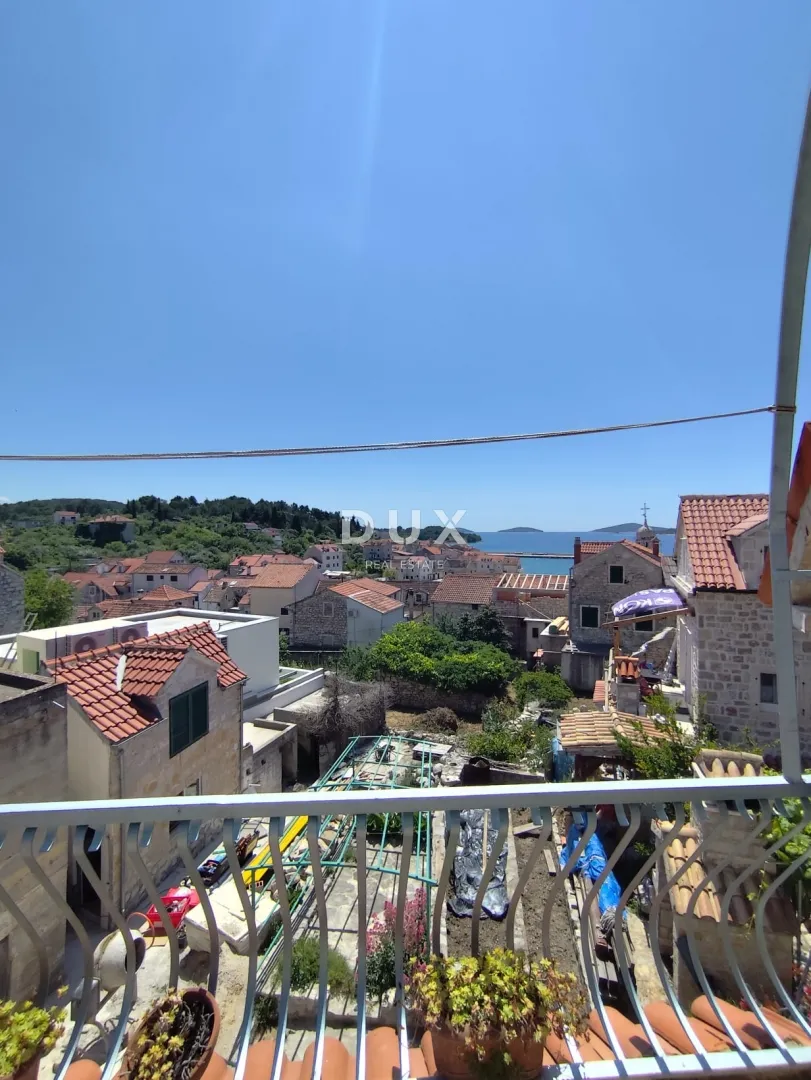 prvić šepurine, kamena kuća s terasom, 80 m² - slika 14