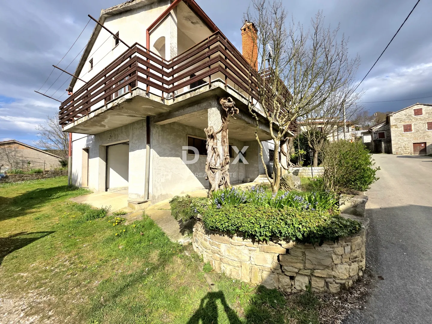 istra, pazin, obiteljska kuća, 250 m2, za obnovu - slika 2