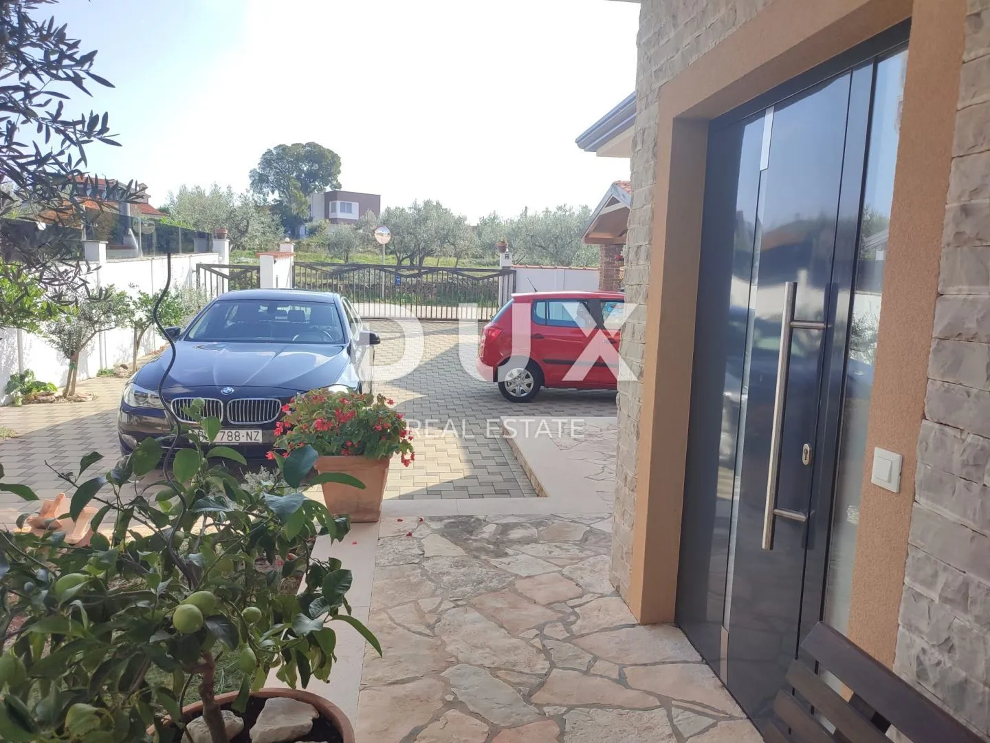 istra, galižana - kuća s predivnom okućnicom i bazenom - slika 91