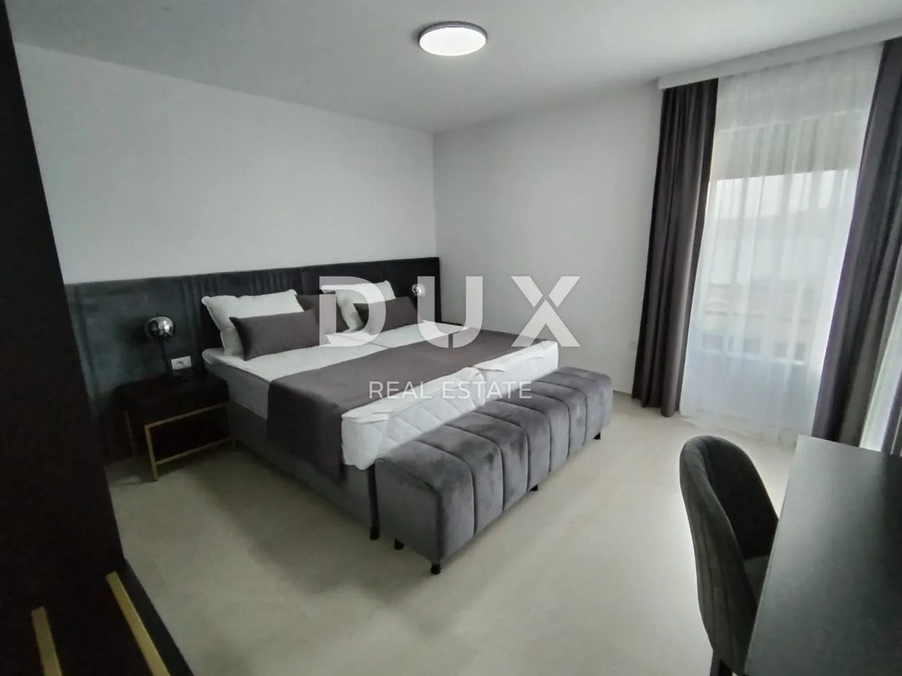 istra, medulin- luksuzna dvojna kuća 150m od mora. novogradnja! - slika 14