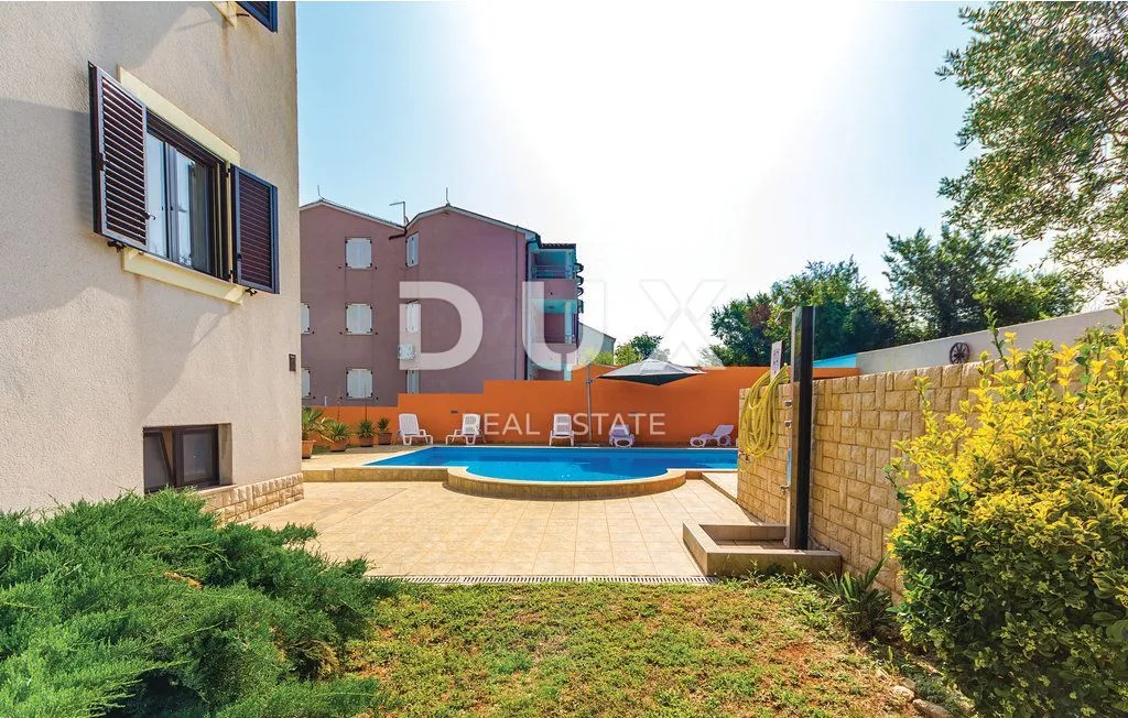 istra, banjole - apartmanska kuća na 150m od mora! - slika 3