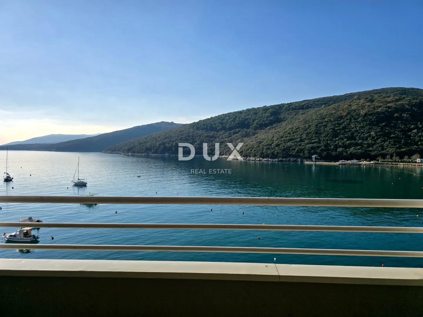 ISTRA, RABAC - Poslovni prostor prvi red do mora - Rabac, Labin