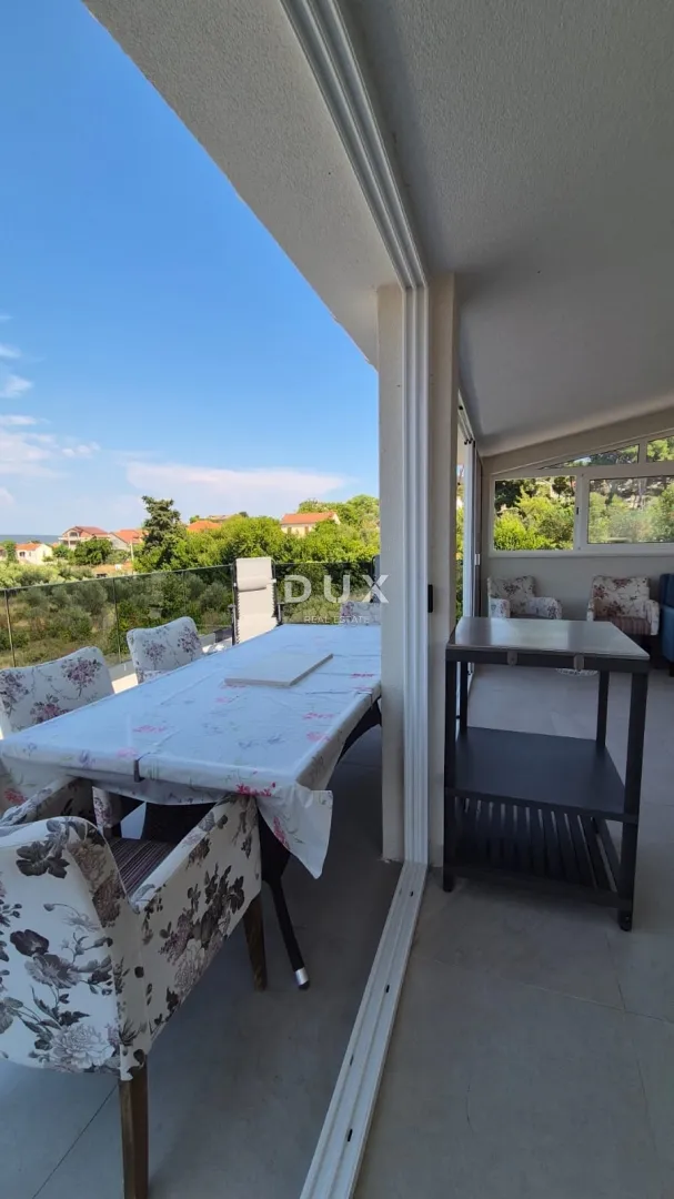 pašman, banj, kuća, 250 m2, 3 etaže, 100 m od plaže - slika 5