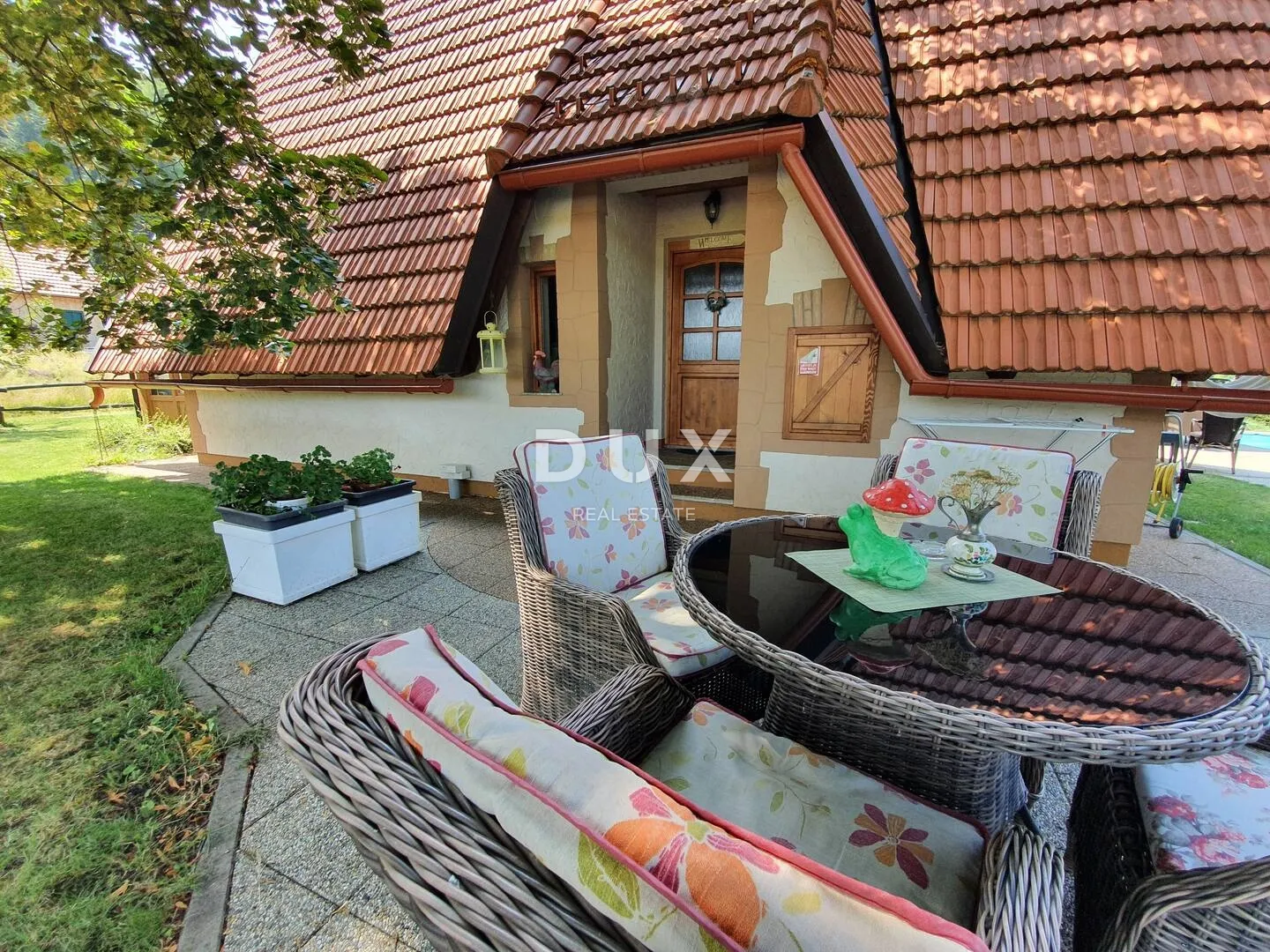 ogulin, jasenak - planinsko imanje s dvije kuće, bazenom i turističkim potencijalom, bjelolasica - slika 26