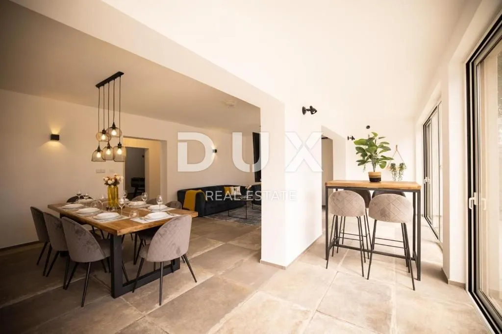 otok vir - prekrasna vila 200m od mora - slika 16