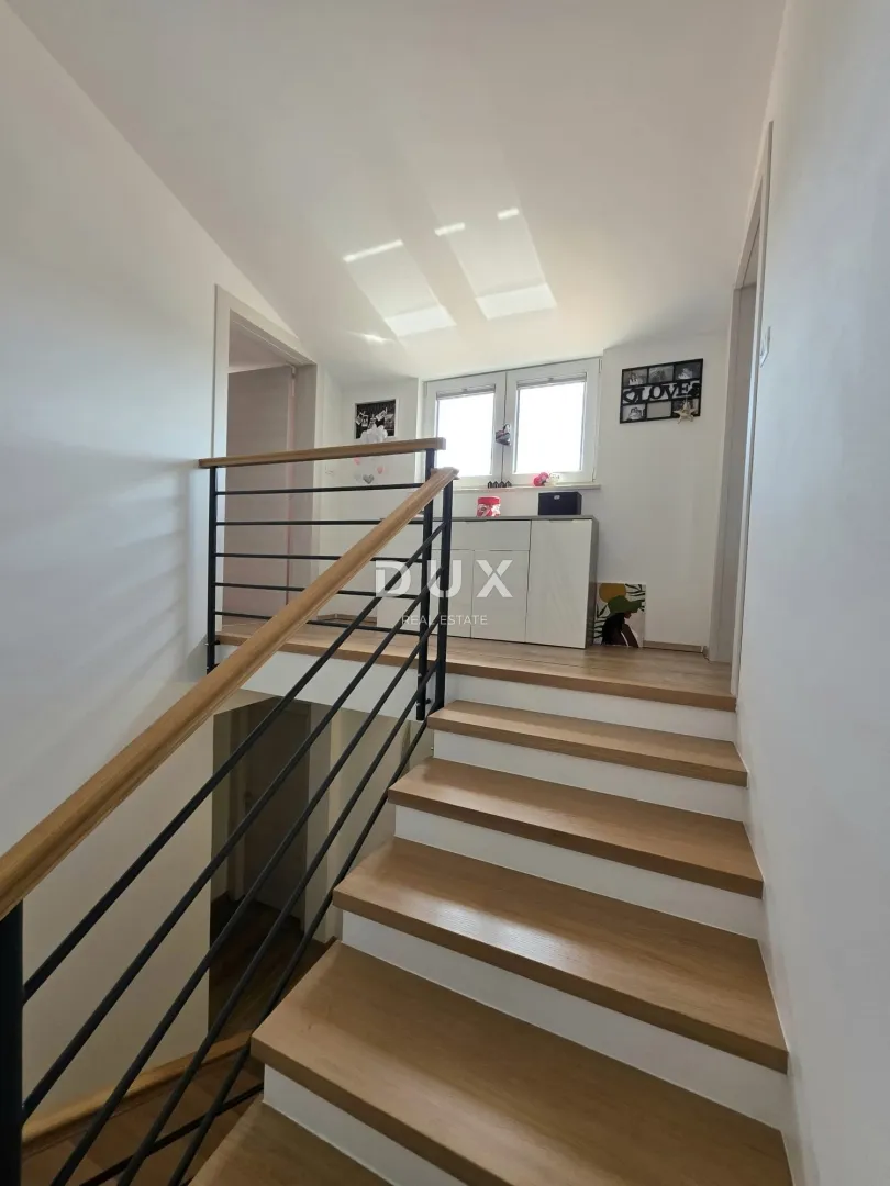 pula, nova veruda, kuća, 290 m2, 3 stambene jedinice - slika 39