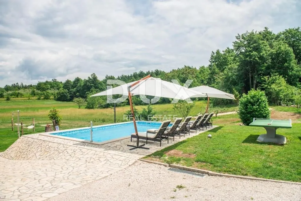 istra, pićan - romantično imanje s tri vile - slika 19