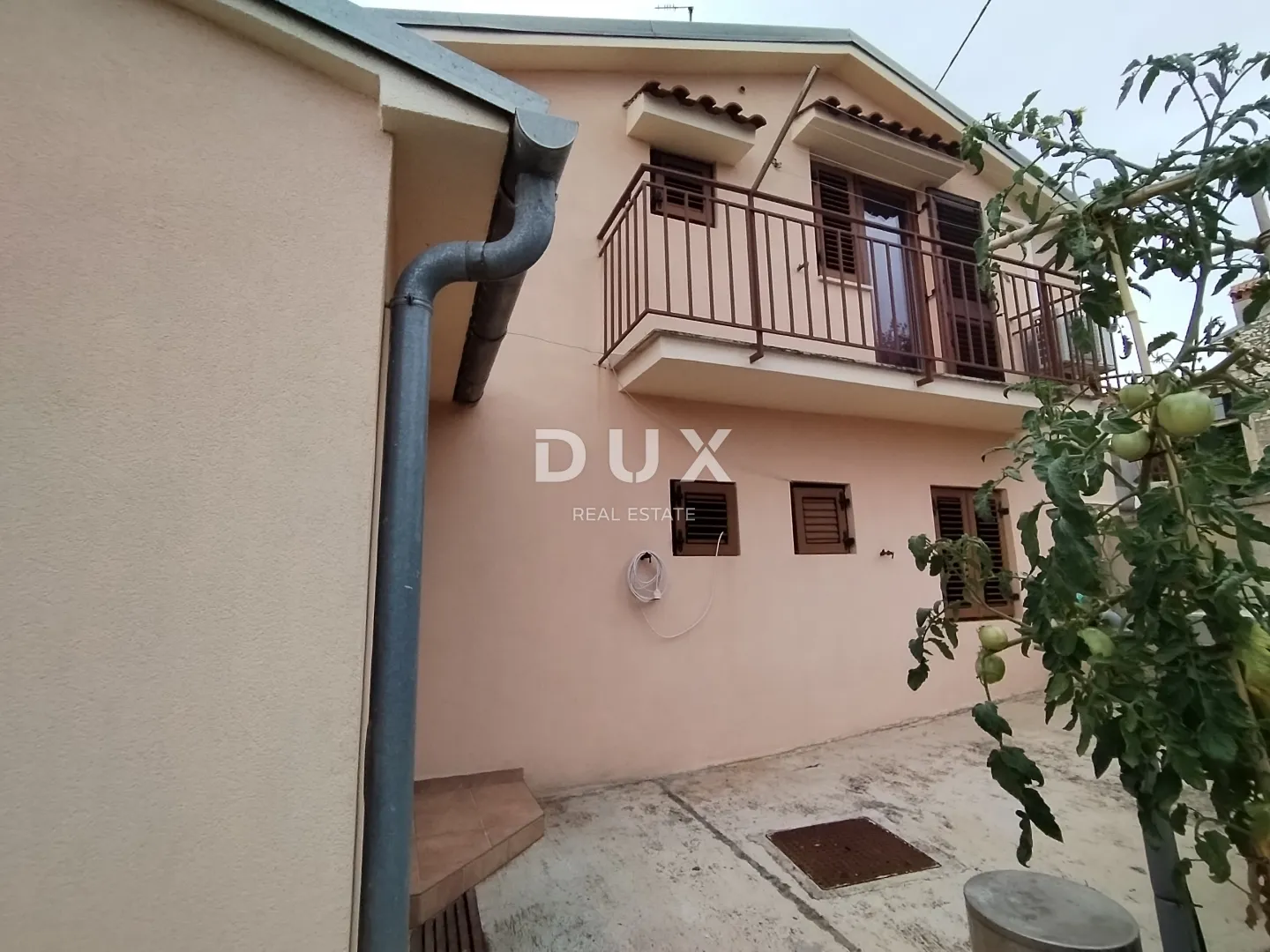 istra, pula - obiteljska kuća 90m2. prilika! - slika 23