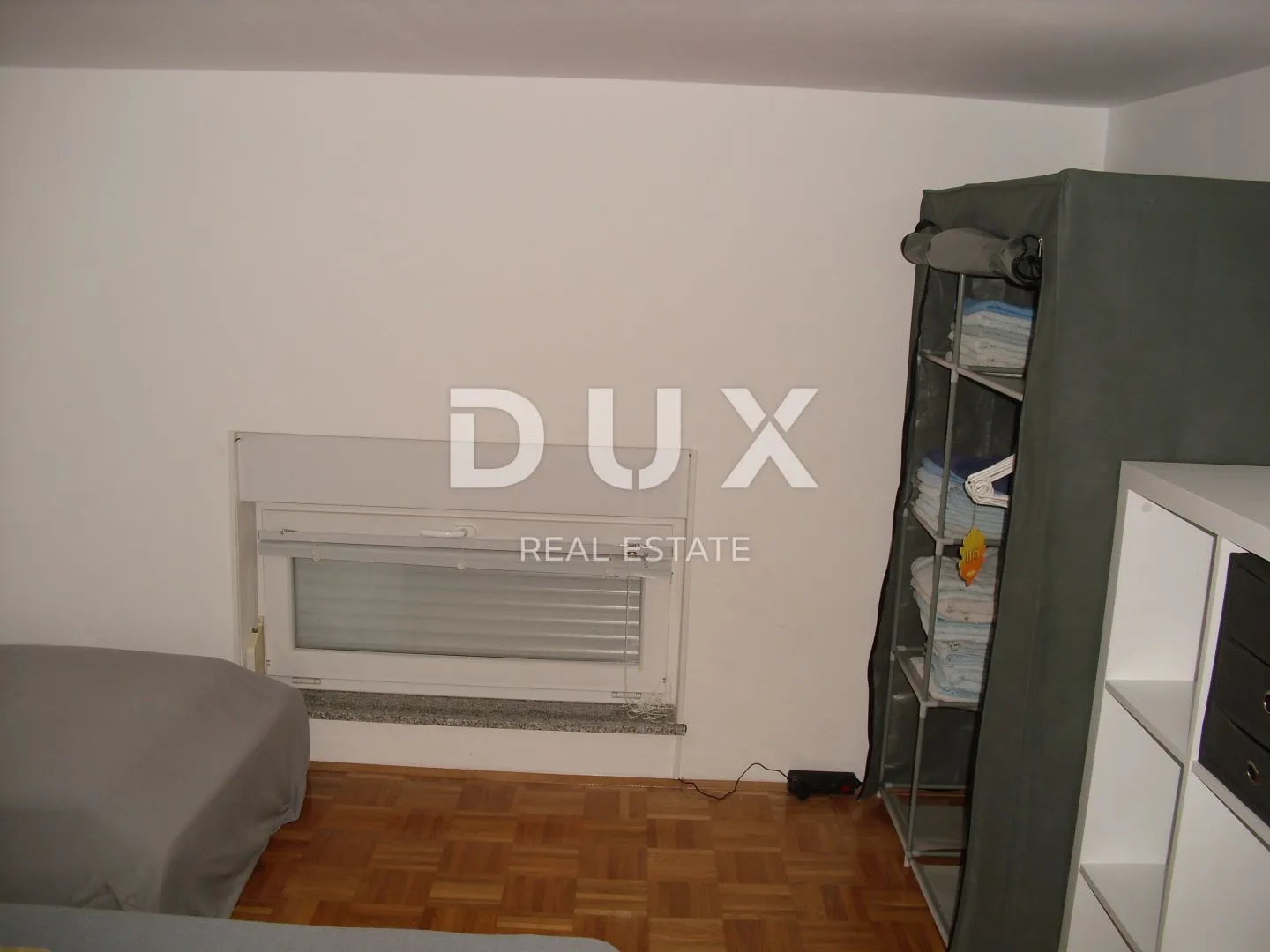 otok krk, grad krk - dvoetažni apartman 4s+db - slika 17