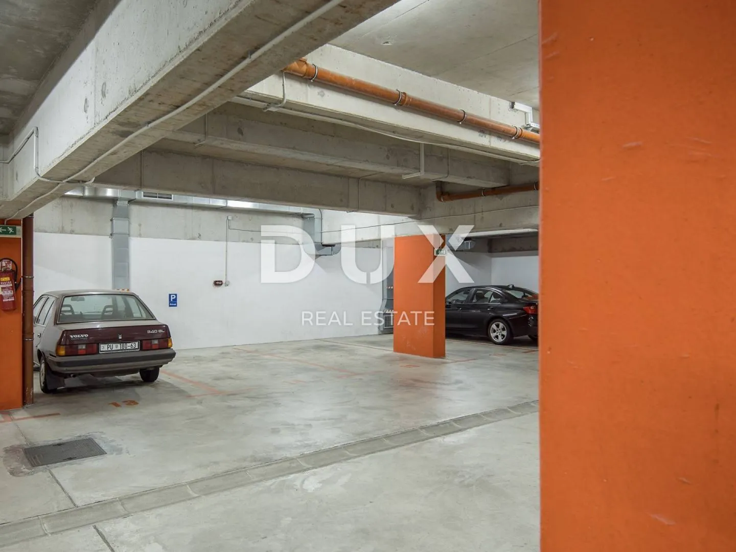 istra, poreč -luksuzan stan u centru grada i pogledom na more - slika 16