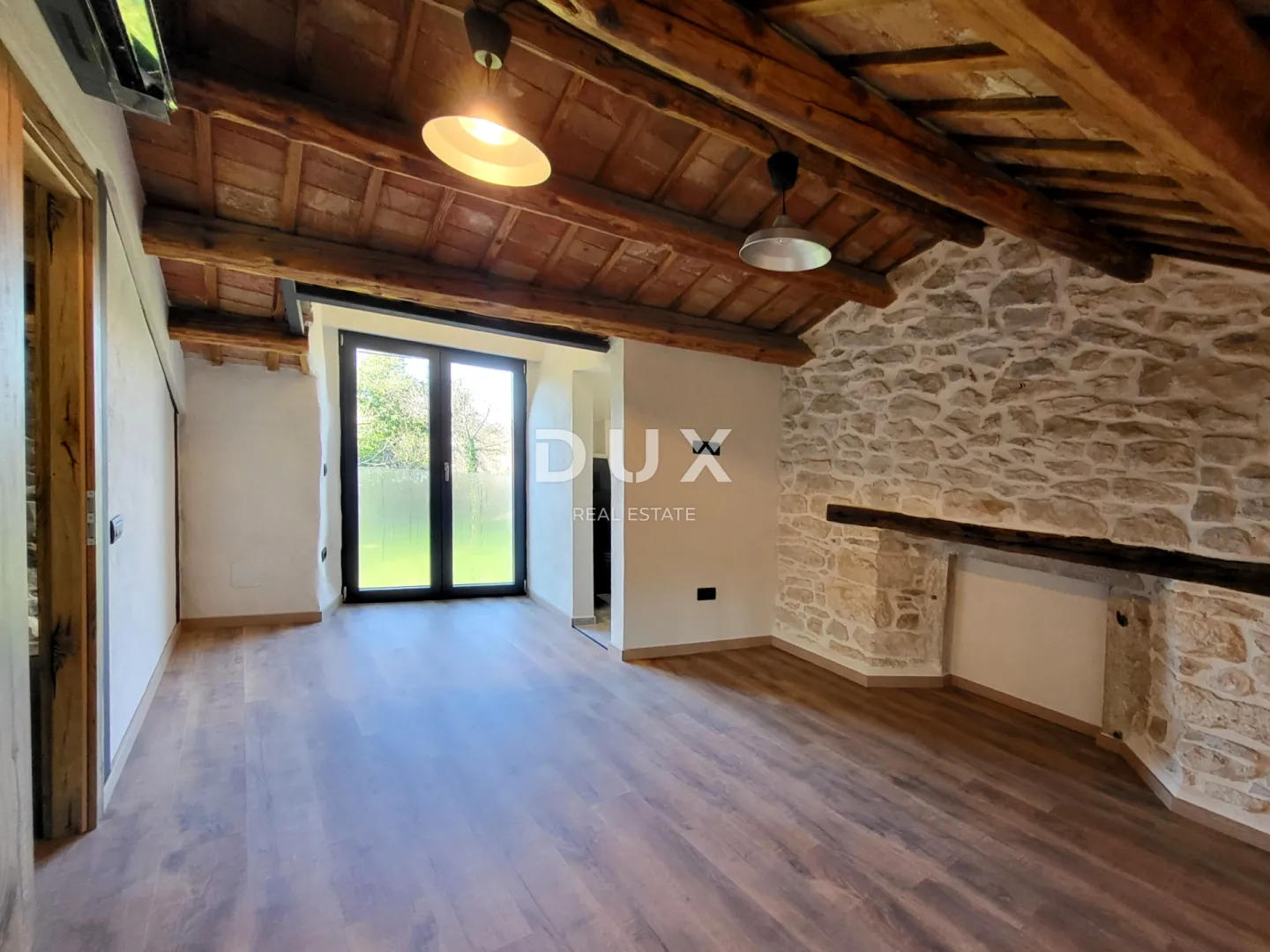 istra, labin - adaptirana kamena ljepotica - slika 18