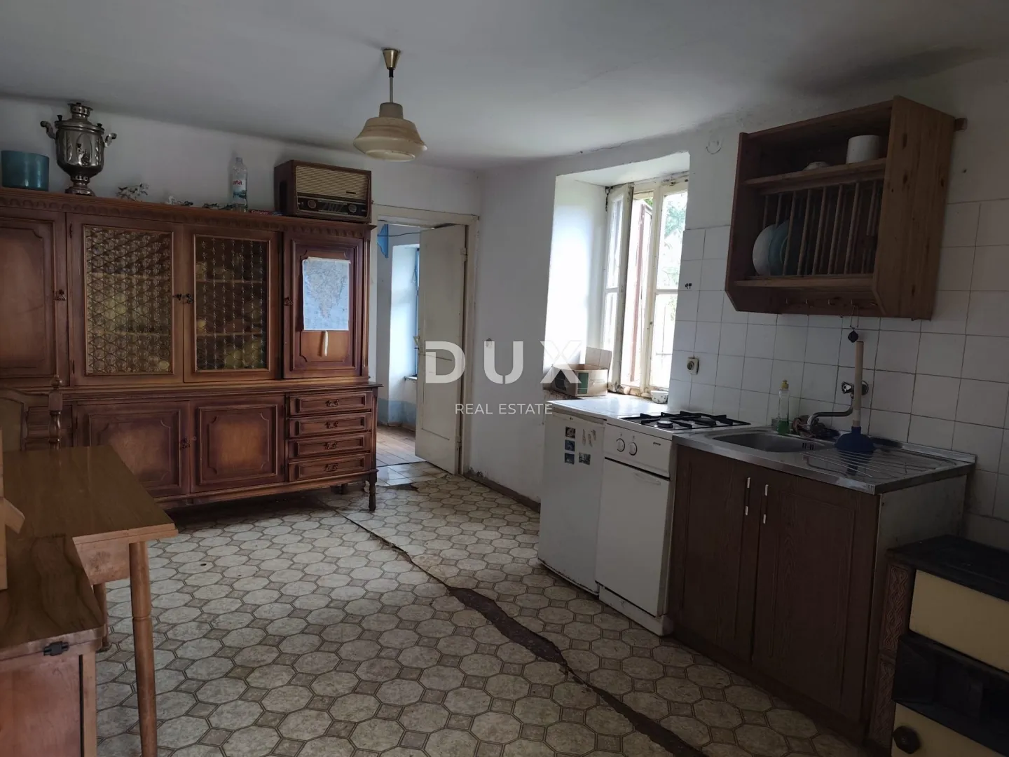 istra, peruški - kamena kuća za adaptaciju - slika 7