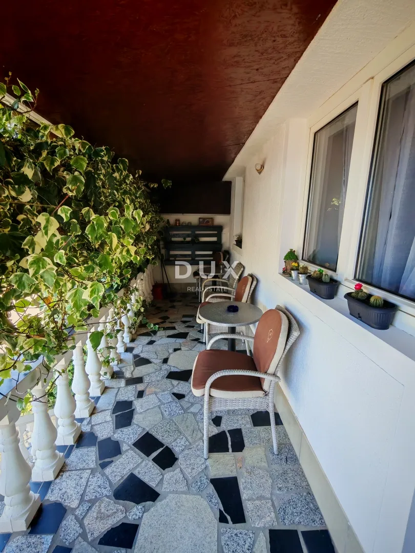 zadar, maslenica - kuća s 4 apartmana, 10 spavaćih soba s pogledom na more! - slika 19