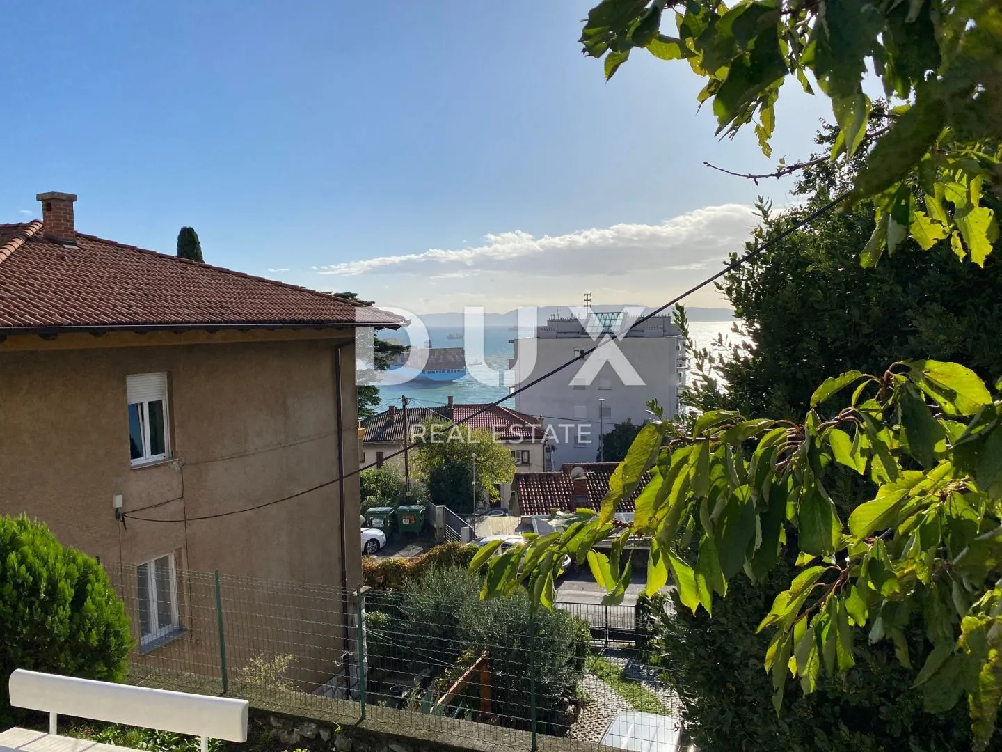 rijeka, krimeja - 2 samostojeće kuće s pogledom na more + 2 pomoćne zgrade + okućnica! prilika! - slika 97