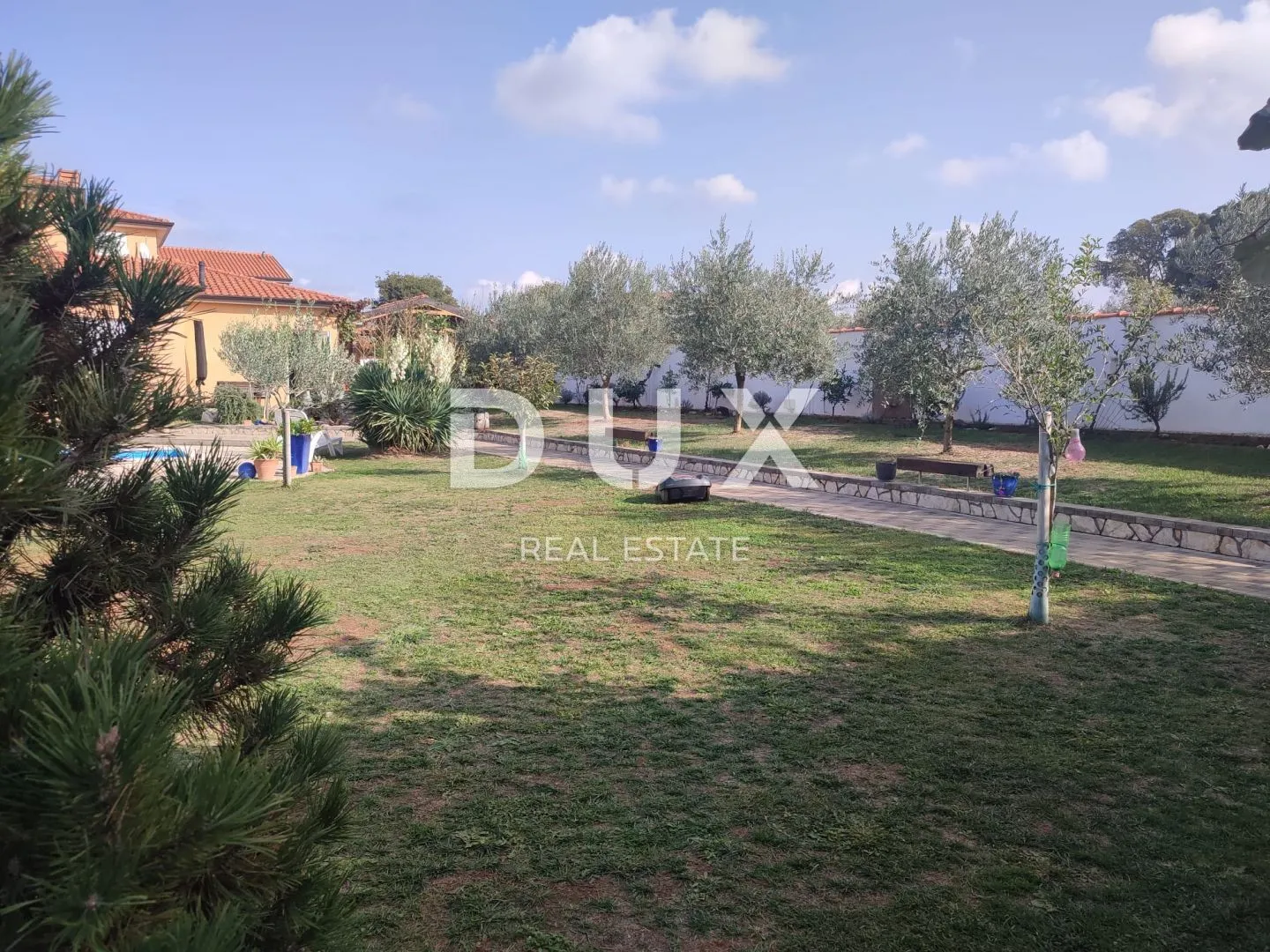 istra, galižana - kuća s predivnom okućnicom i bazenom - slika 57