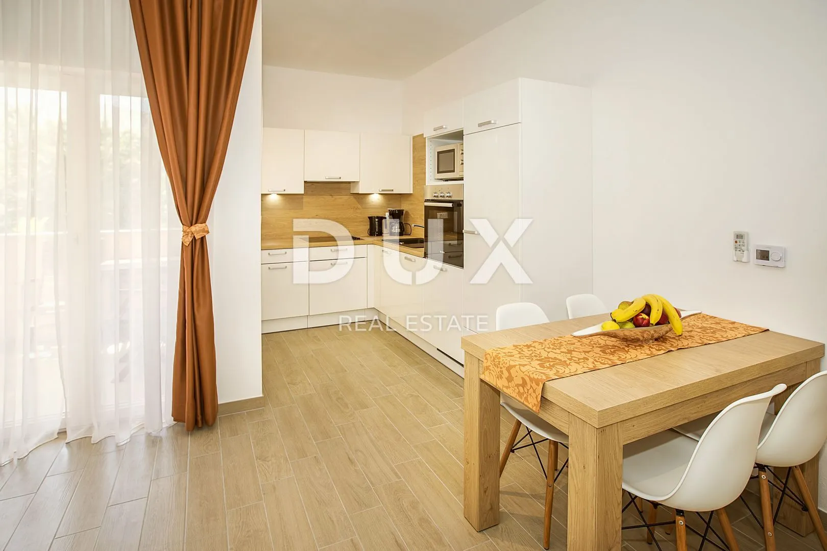 otok krk, baška - ekskluzivna villa sa 7 apartmana i bazenom! prilika!!! - slika 8