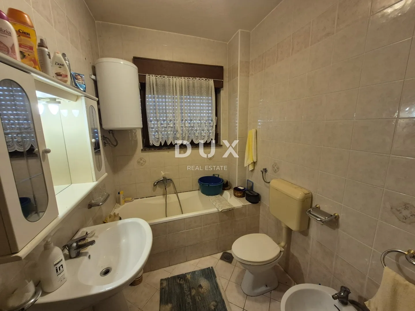 rijeka, donja drenova - samostojeća kuća 220m2 s okućnicom - slika 12