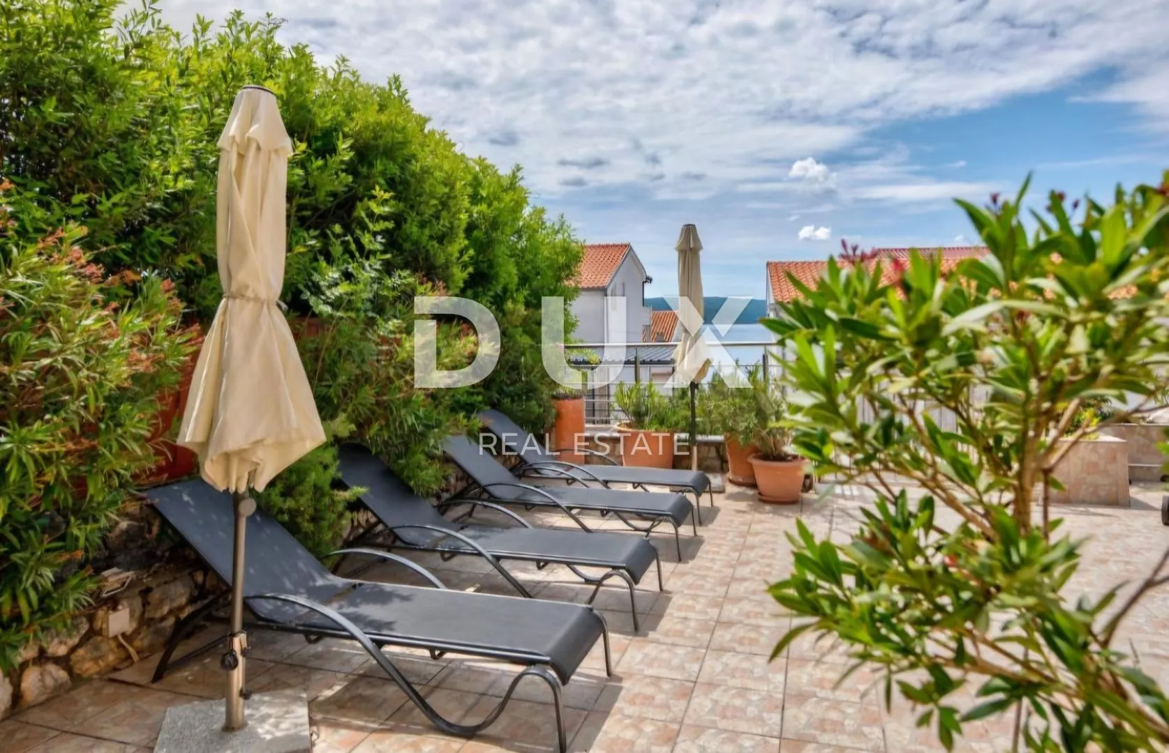 crikvenica, dramalj - kuća sa 6 apartmana, 200m od mora - slika 9