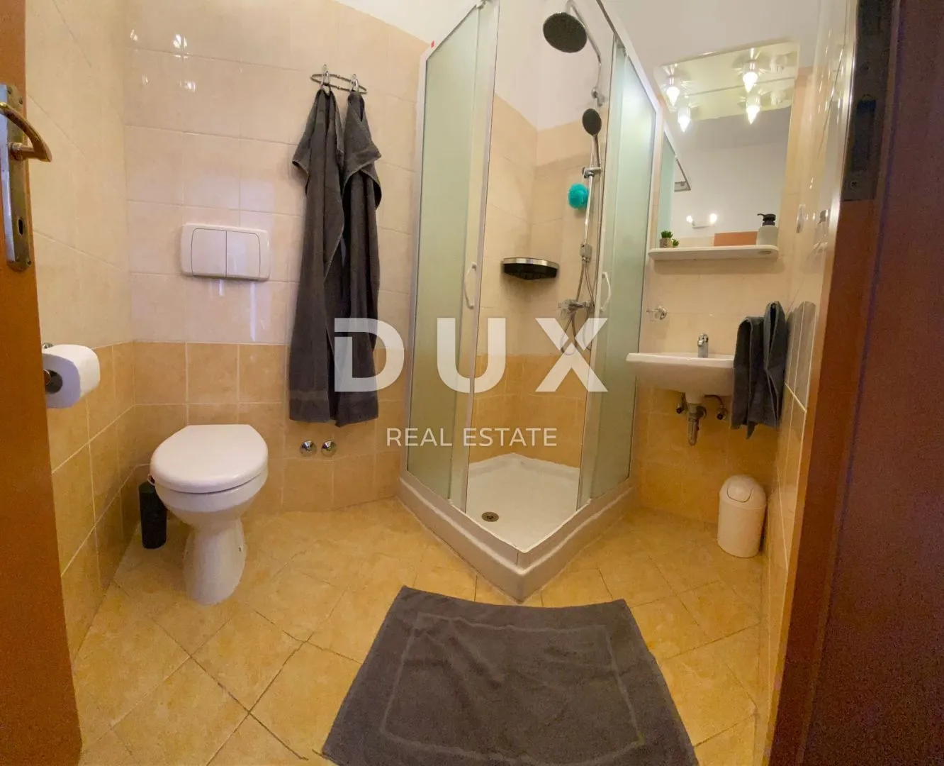 istra,rovinj - izvanredna apartmanska kuća u rovinju - slika 8