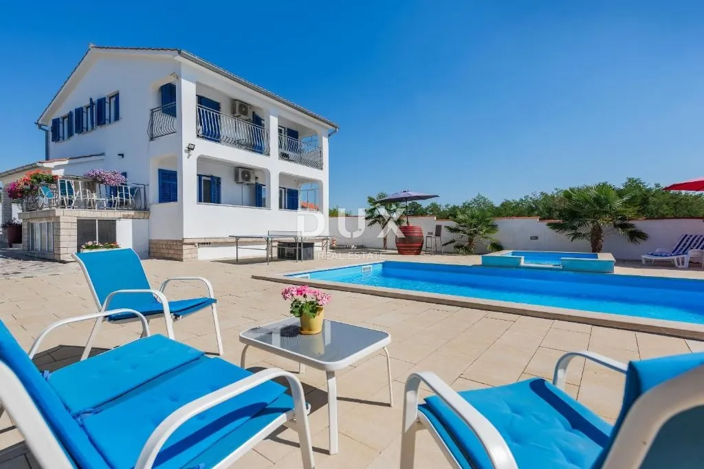 istra, žminj - samostojeća kuća u mirnom naselju s garažom i 1000m2 okućnice - slika 7