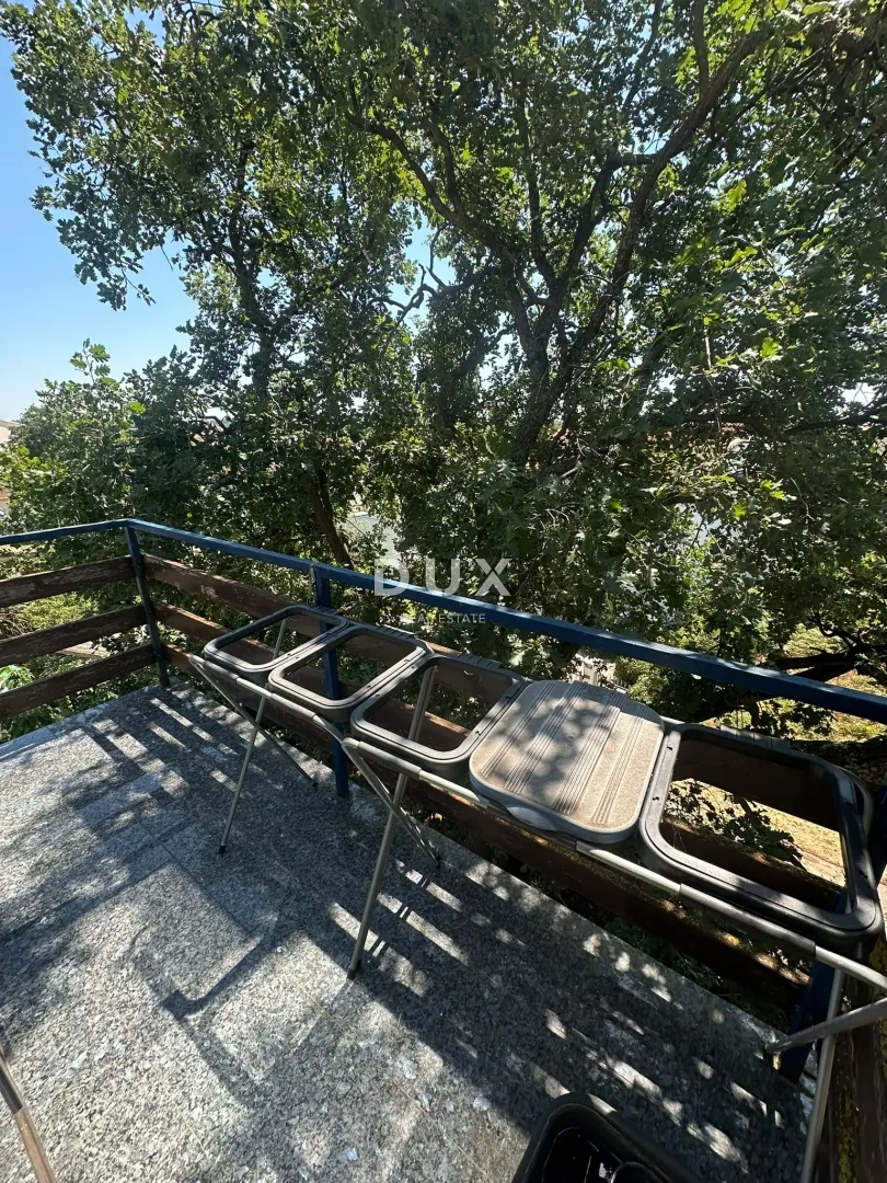 istra, medulin - kuća s 3 stambene jedinice u blizini mora! - slika 11
