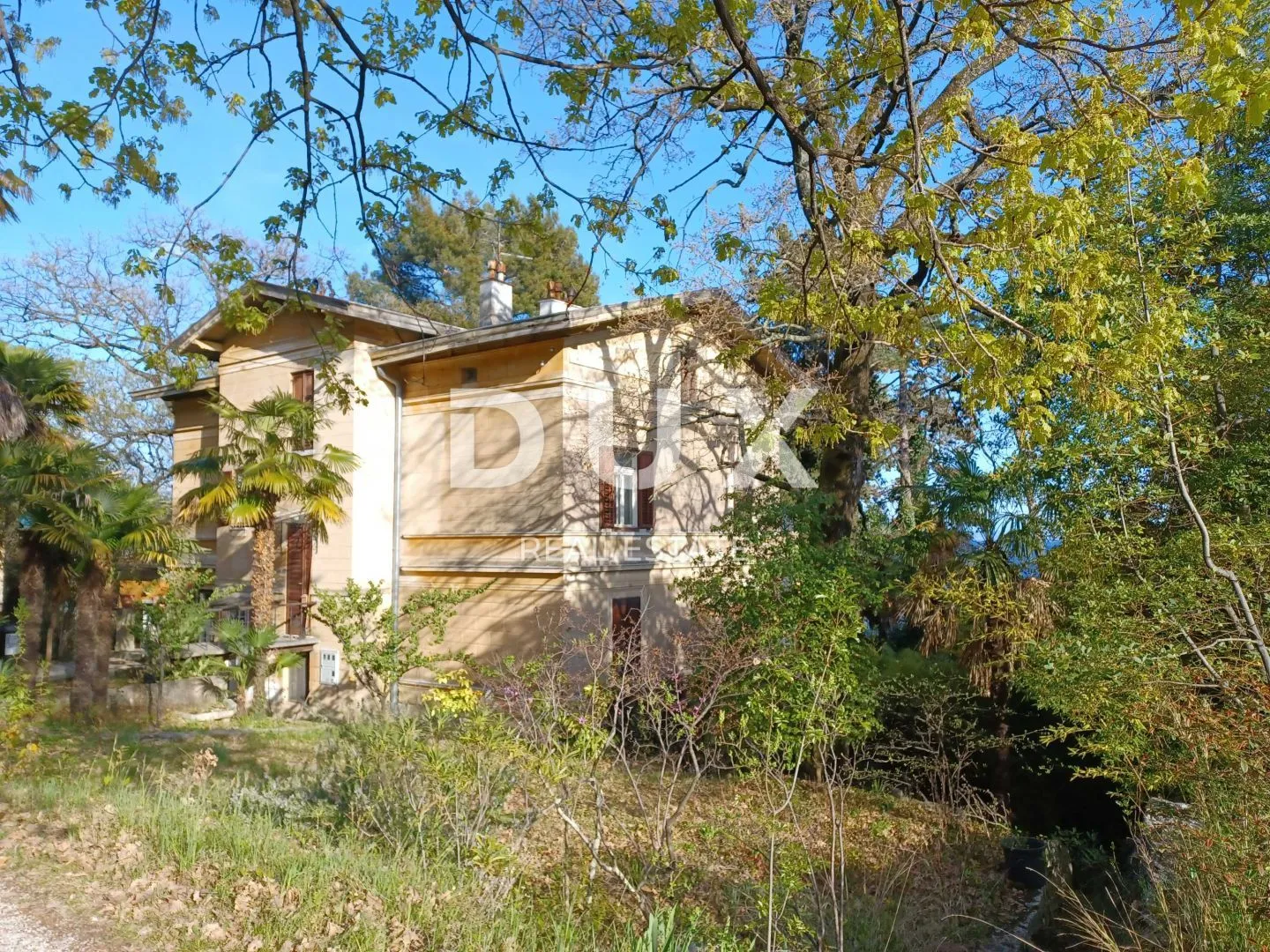 opatija, centar, vila, 484 m2, dva stana, 2. red do mora - slika 32