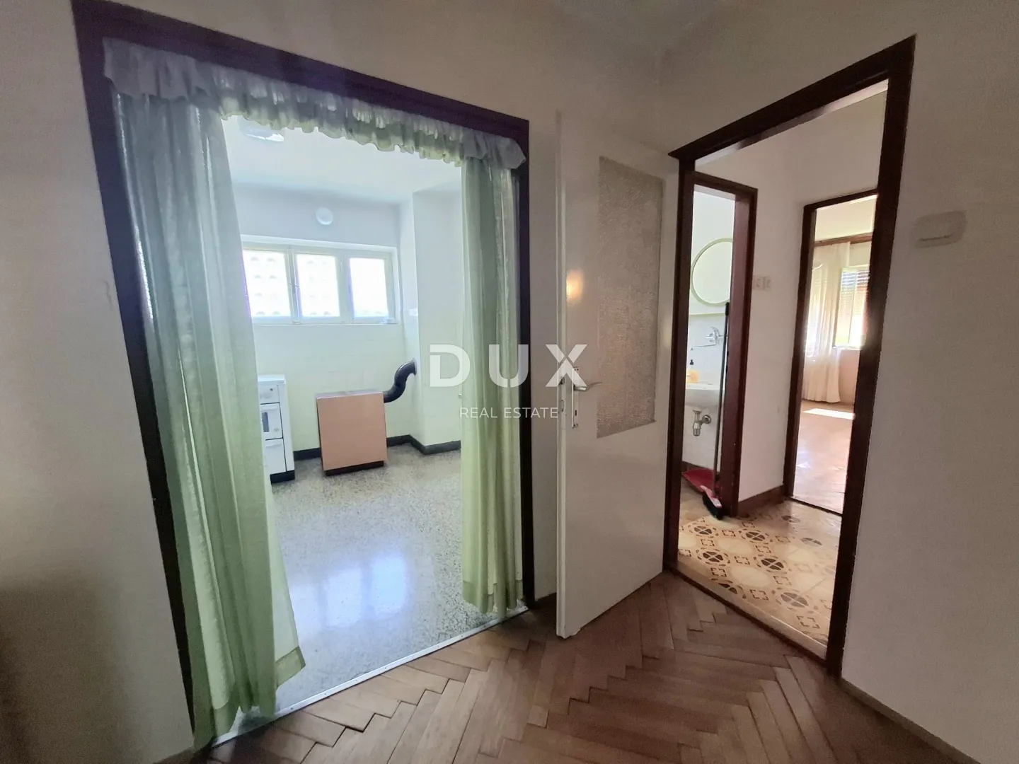 istra, rovinj - stan u blizini centra, terasa, 350 m od mora - slika 6