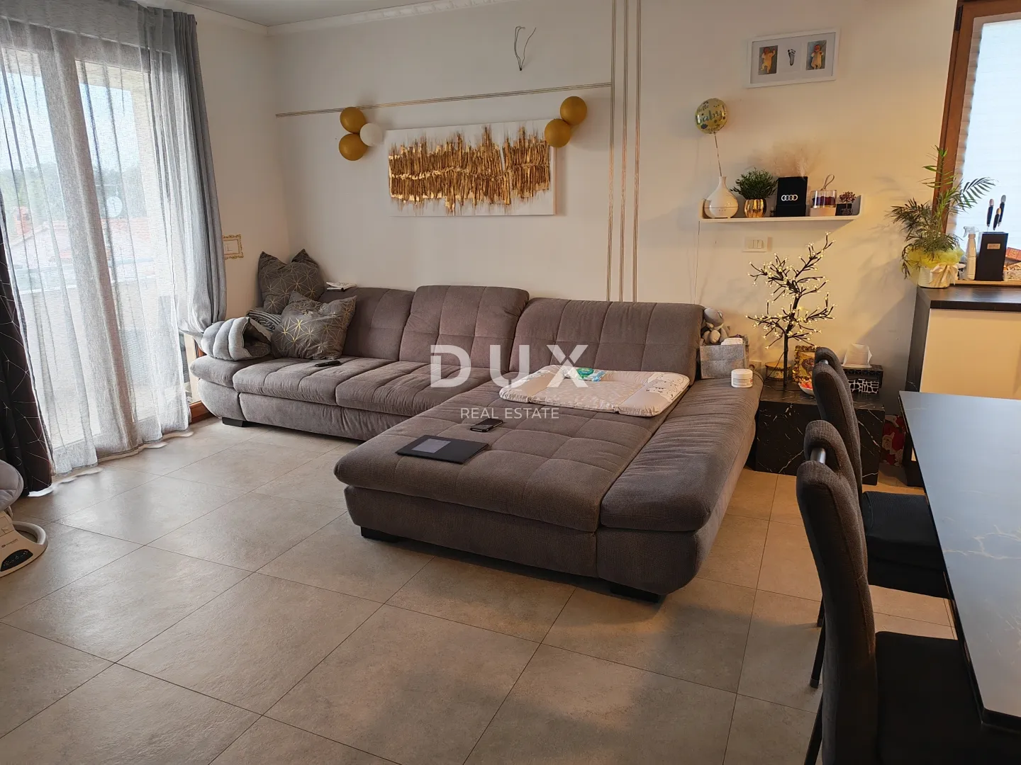 istra, pula - predivan obiteljski stan 67m2! - slika 3