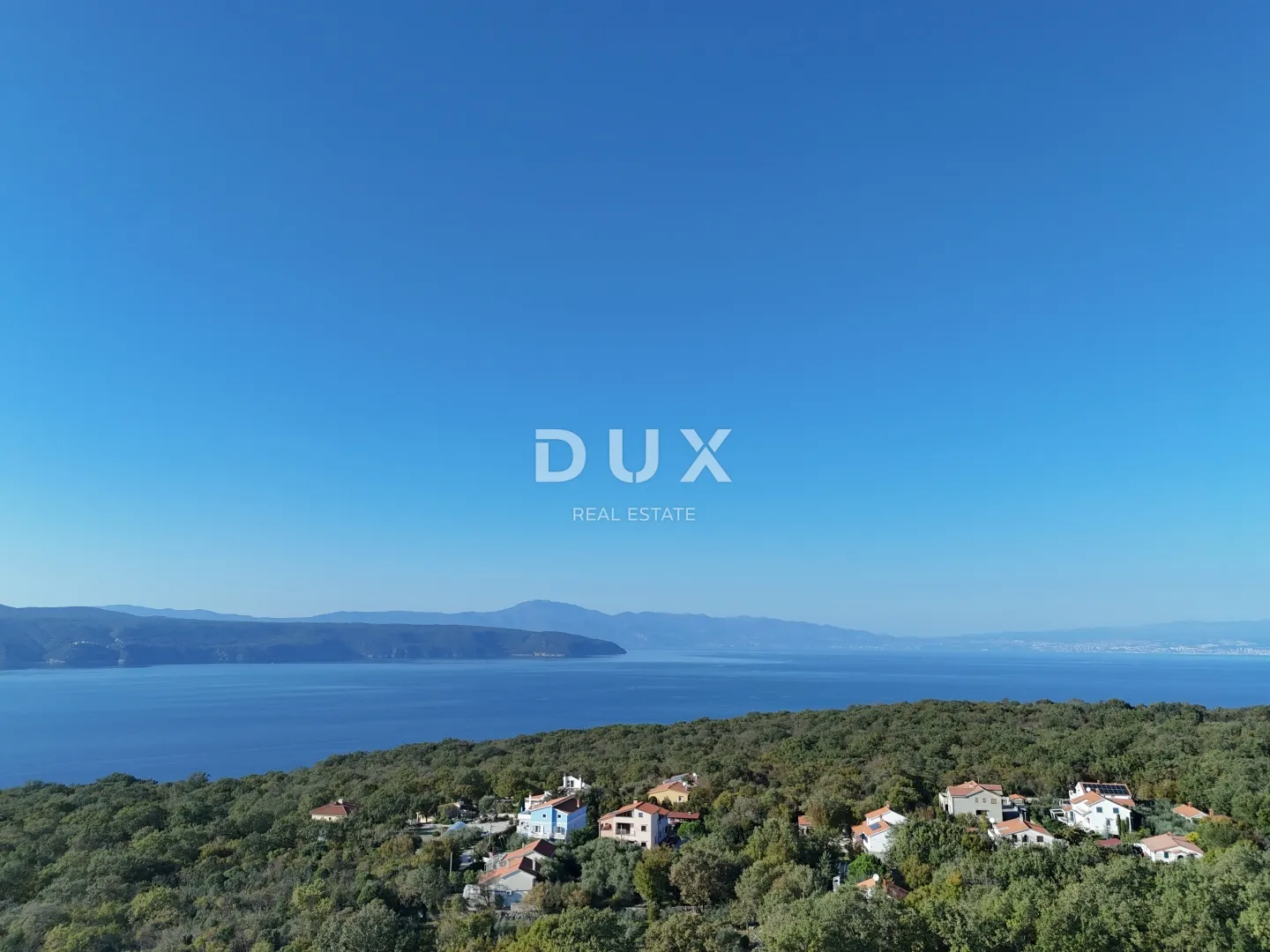 otok krk, brzac - iznimna samostojeća vila s bazenom od 50 m2 - slika 7