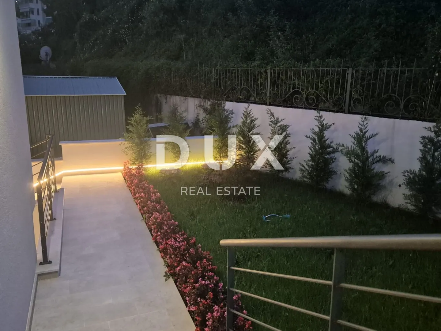 opatija, lovran - luksuzan stan 141m2 s bazenom, 300m od mora - slika 12
