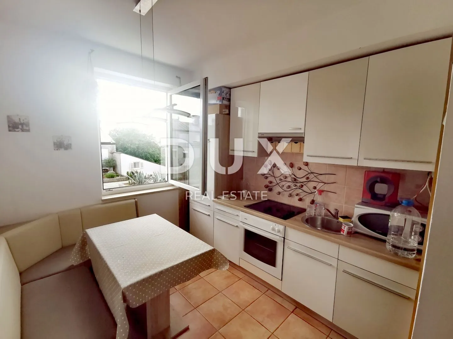 otok krk, njivice - dva apartmana s pogledom na more - slika 4