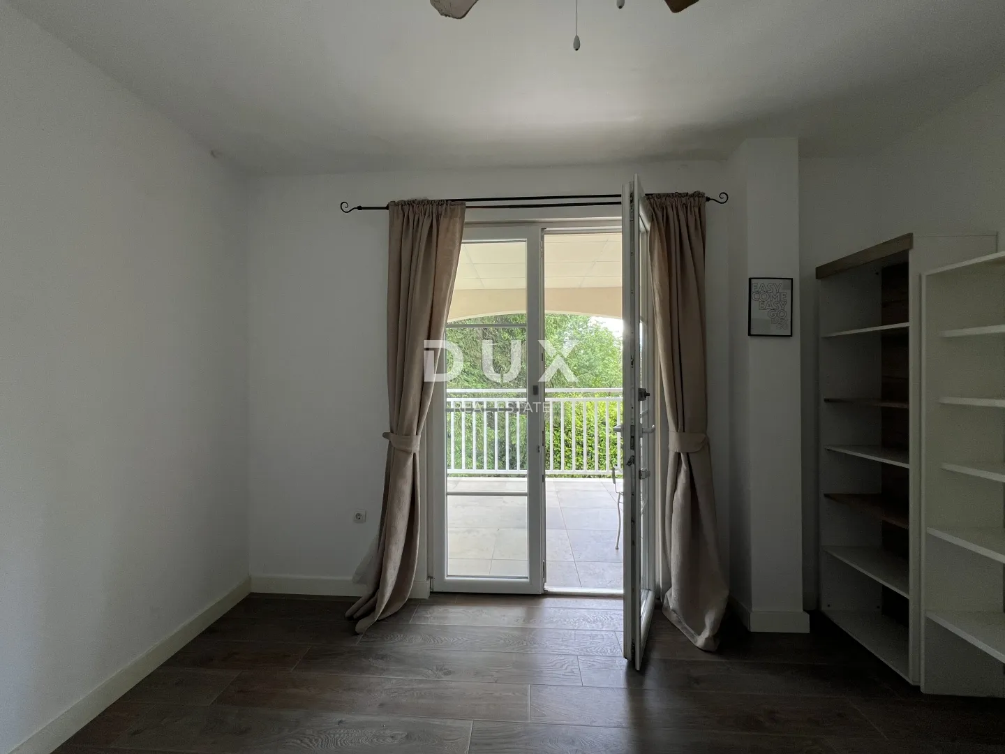 opatija, matulji - novija gradnja s tri stambene jedinice - slika 9