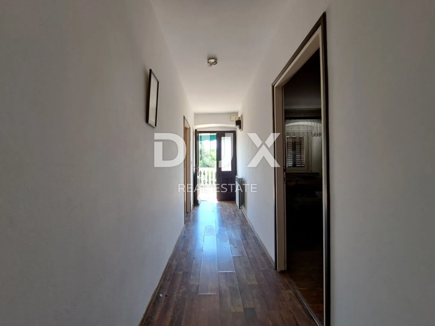 opatija, oprić - obiteljska kuća s tri stambene jedinice na parceli od 1890 m2 - slika 24