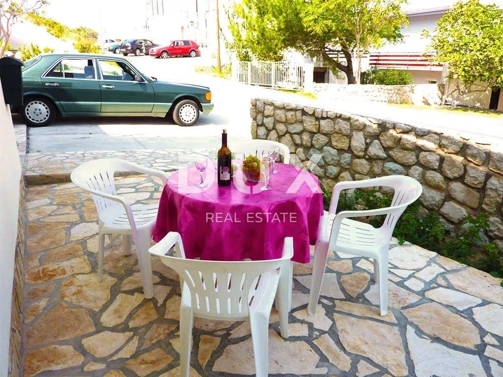otok pag, grad pag- dvojna kuća 247 m2 za turizam - slika 8