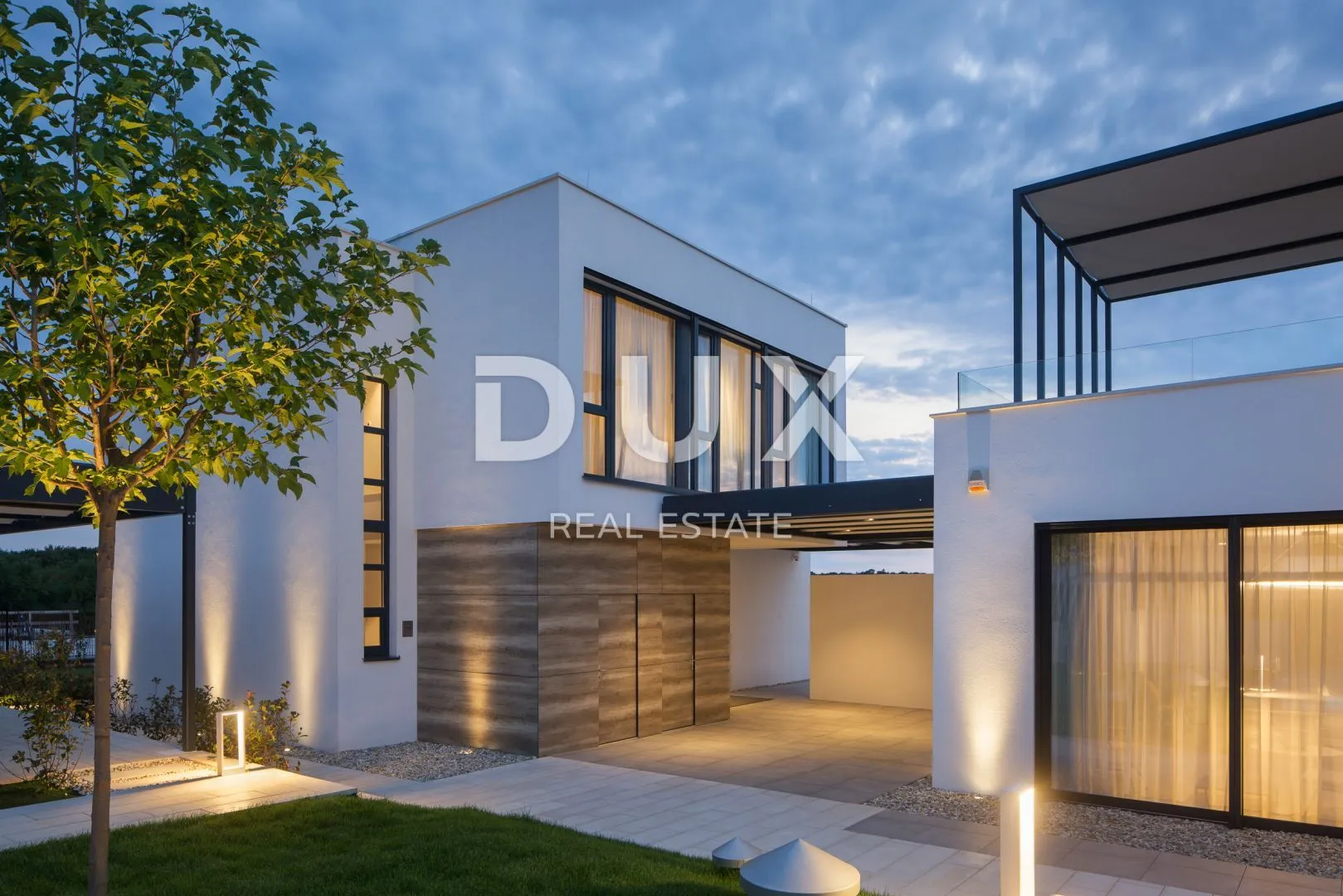 istra, bale - moderna dizajnerska villa! - slika 3