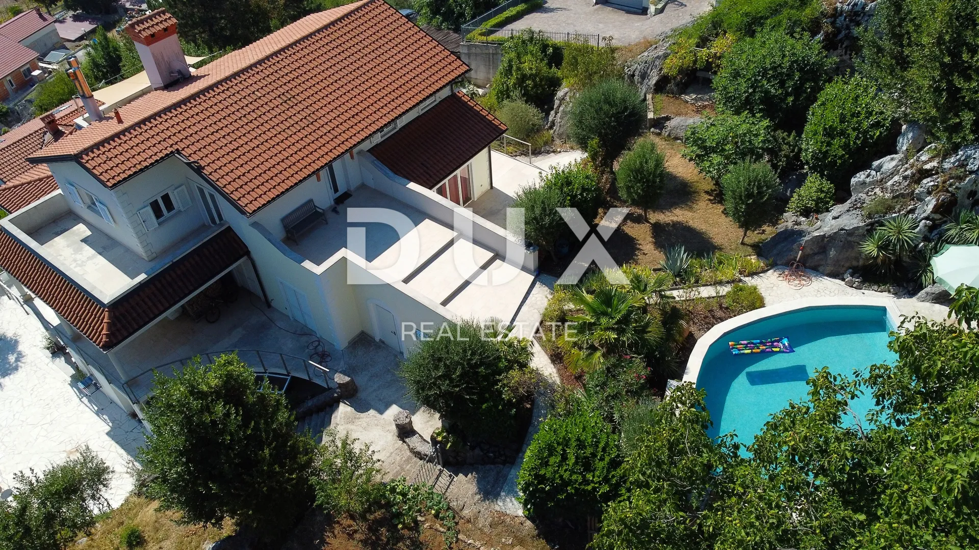 opatija, lovran - penthouse s bazenom, okućnicom i panoramskim pogledom - slika 2