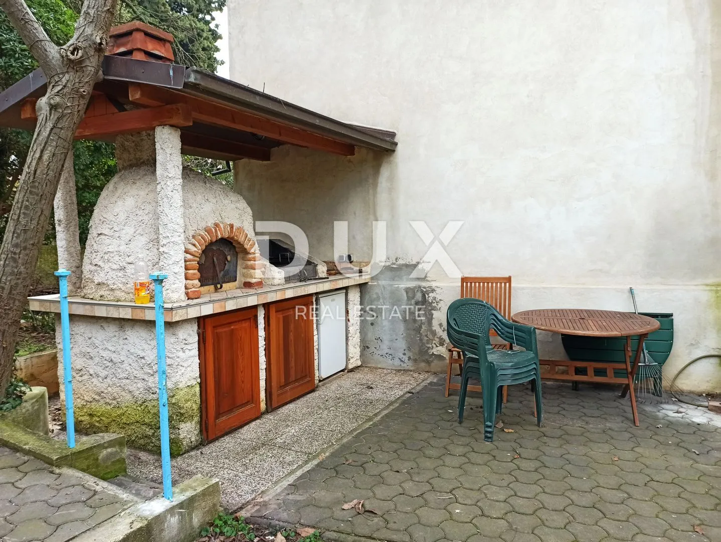 istra, pula - austrougarska vila za renovaciju u blizini mora - slika 3