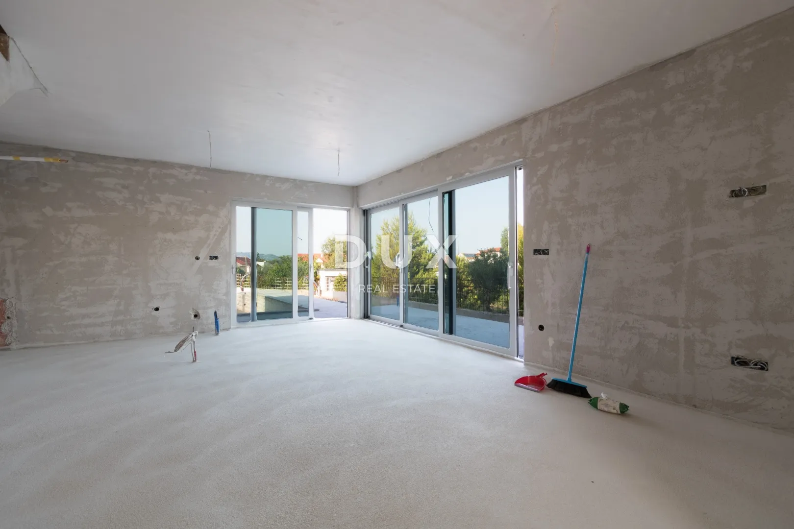 murter, podvrške, 3-sobni stan, 84,40 m2, bazen - slika 2