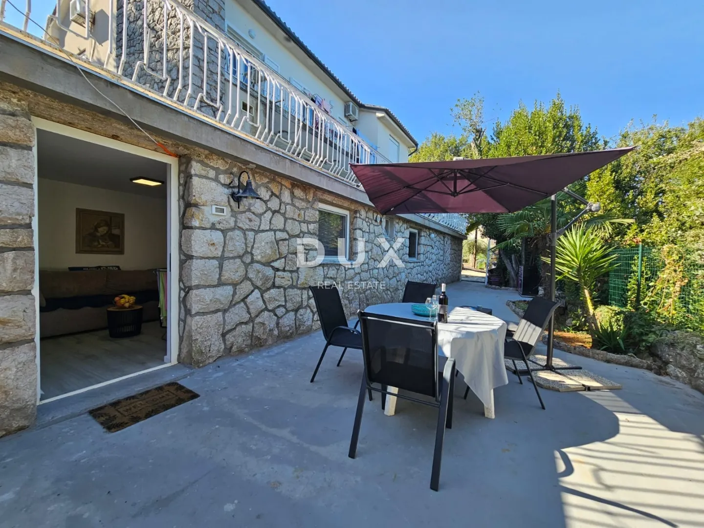 otok krk, njivice - apartman sa velikom terasom u blizini mora - slika 14