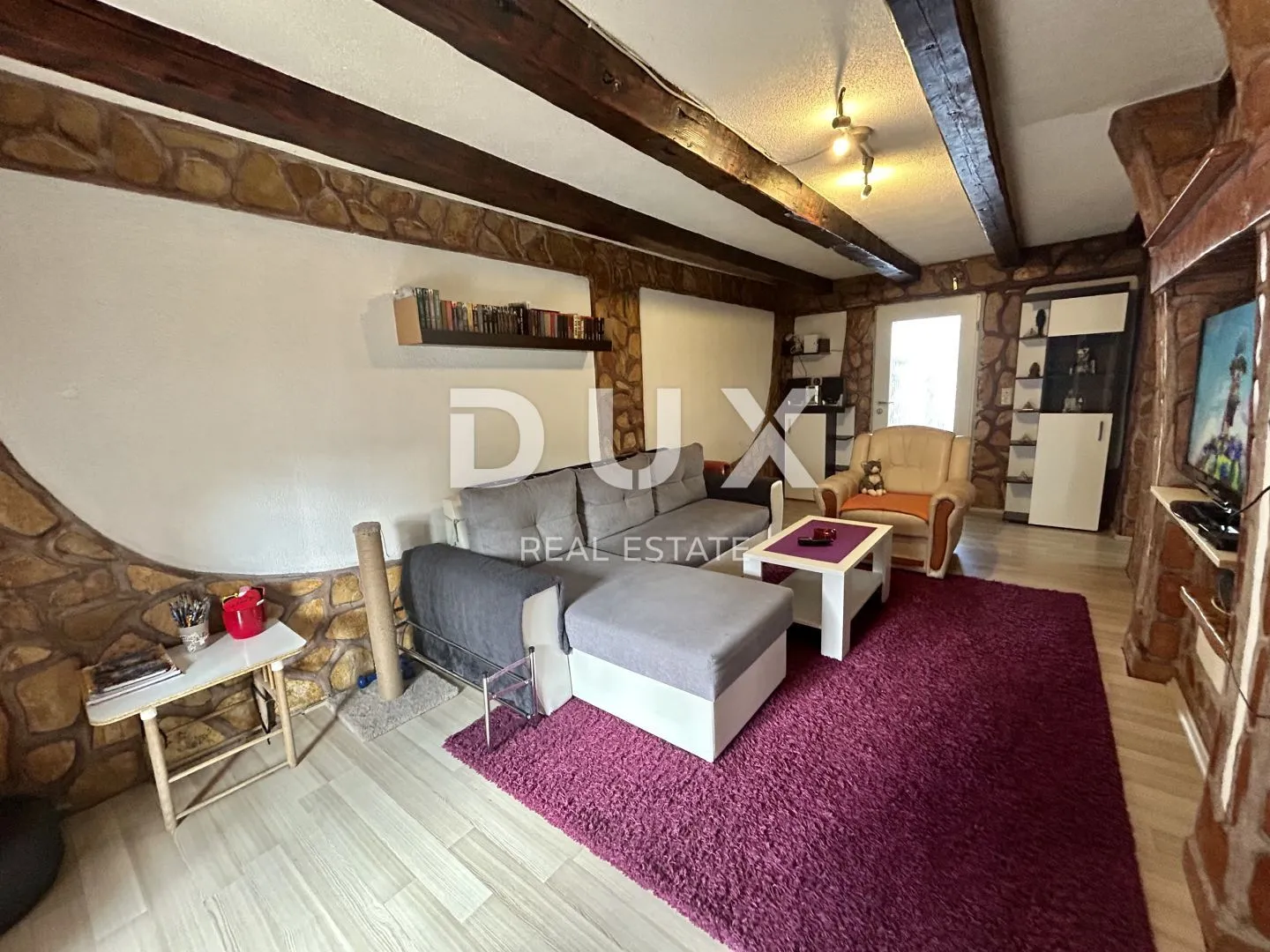 zadar, debeljak - prostrana kuća s pomoćnim objektom/apartmanom - slika 7