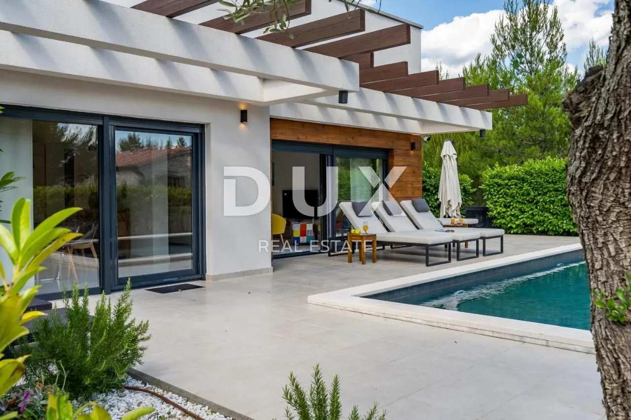 zadar, pridraga - luksuzna vila s bazenom u blizini mora - slika 3