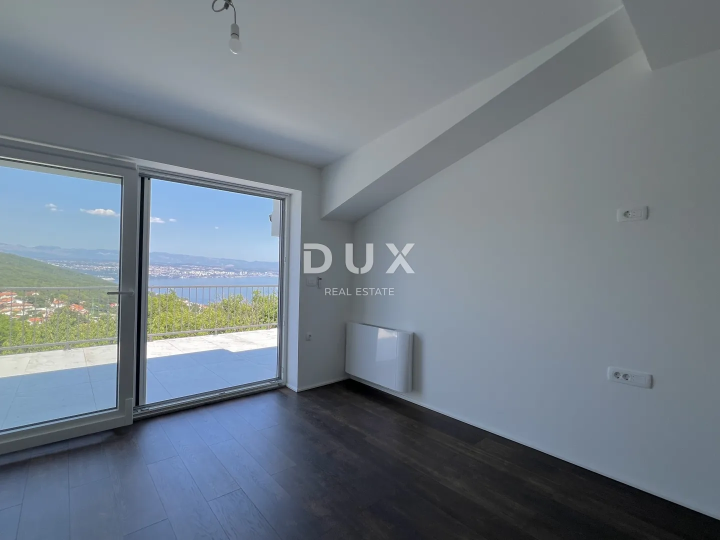opatija, lovran, trosoban stan, 80 m2, dvije terase, pogled na more - slika 2