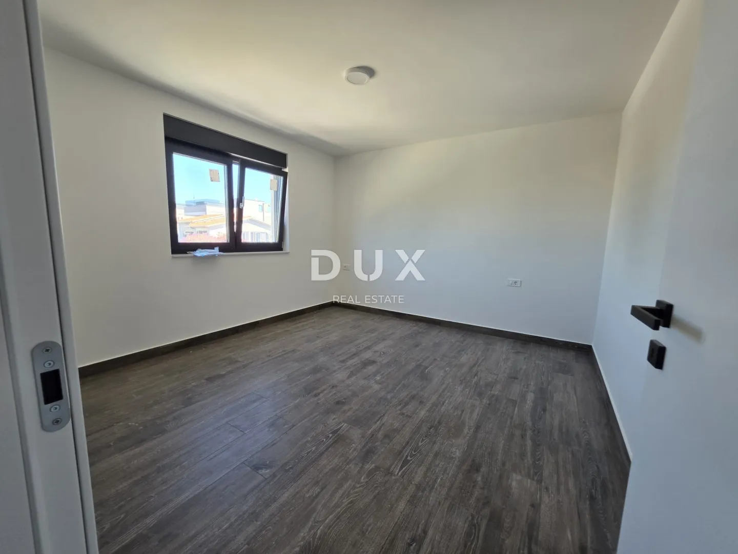 vir, dvojna vila, 223 m², bazen, pogled na more - slika 12