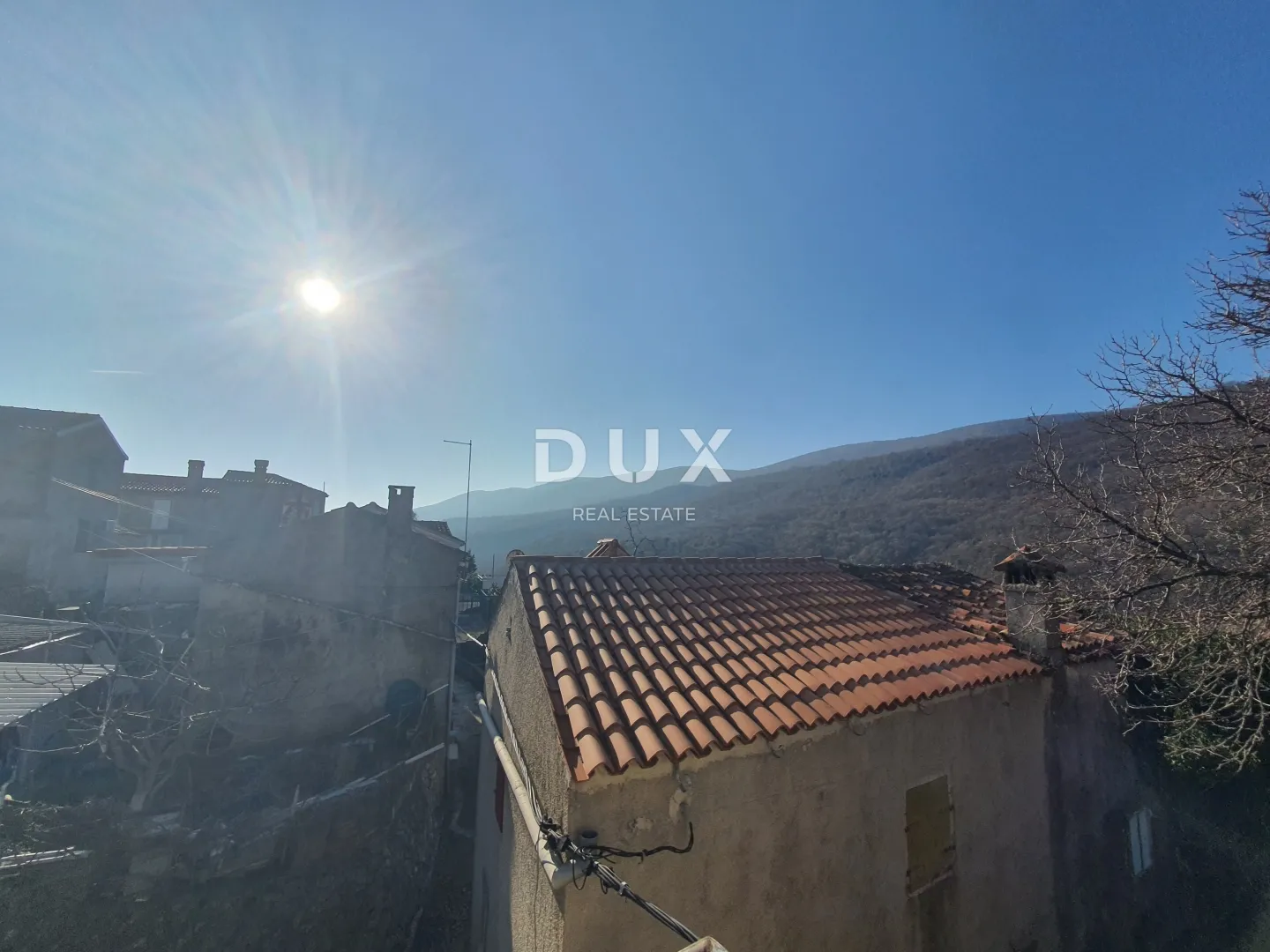 otok cres, beli - prekrasna samostojeća kuća u rustikalnom stilu na odličnoj lokaciji - slika 11