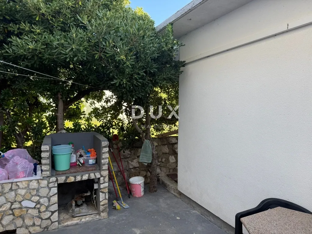 otok pag, pag - apartmanska kuća sa restoranom - slika 4