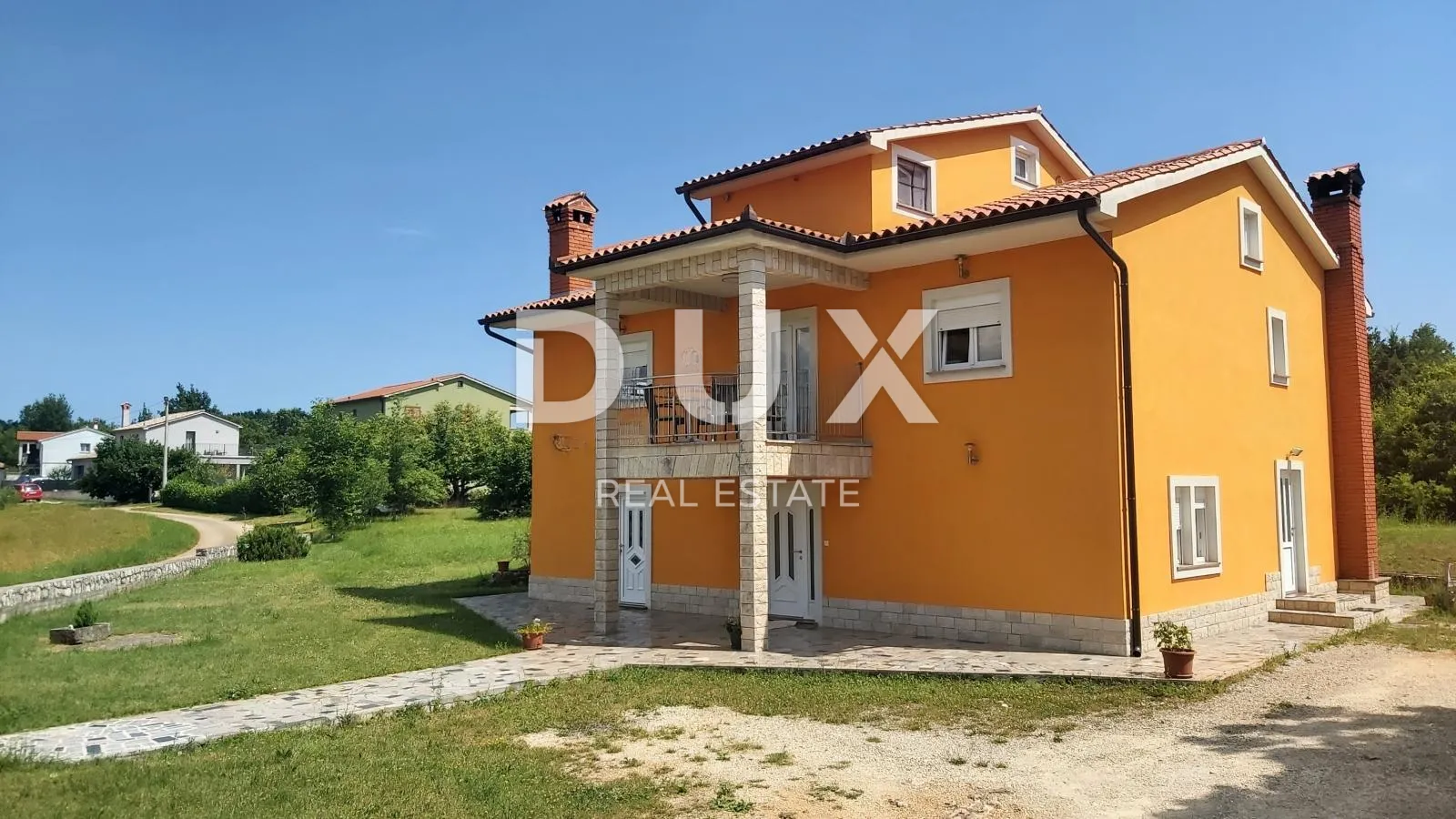 istra, labin - samostojeća kuća na rubu naselja - slika 1