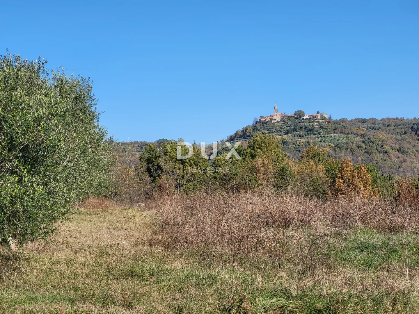 istra, grožnjan - kamena starina na odličnoj loakciji - slika 8