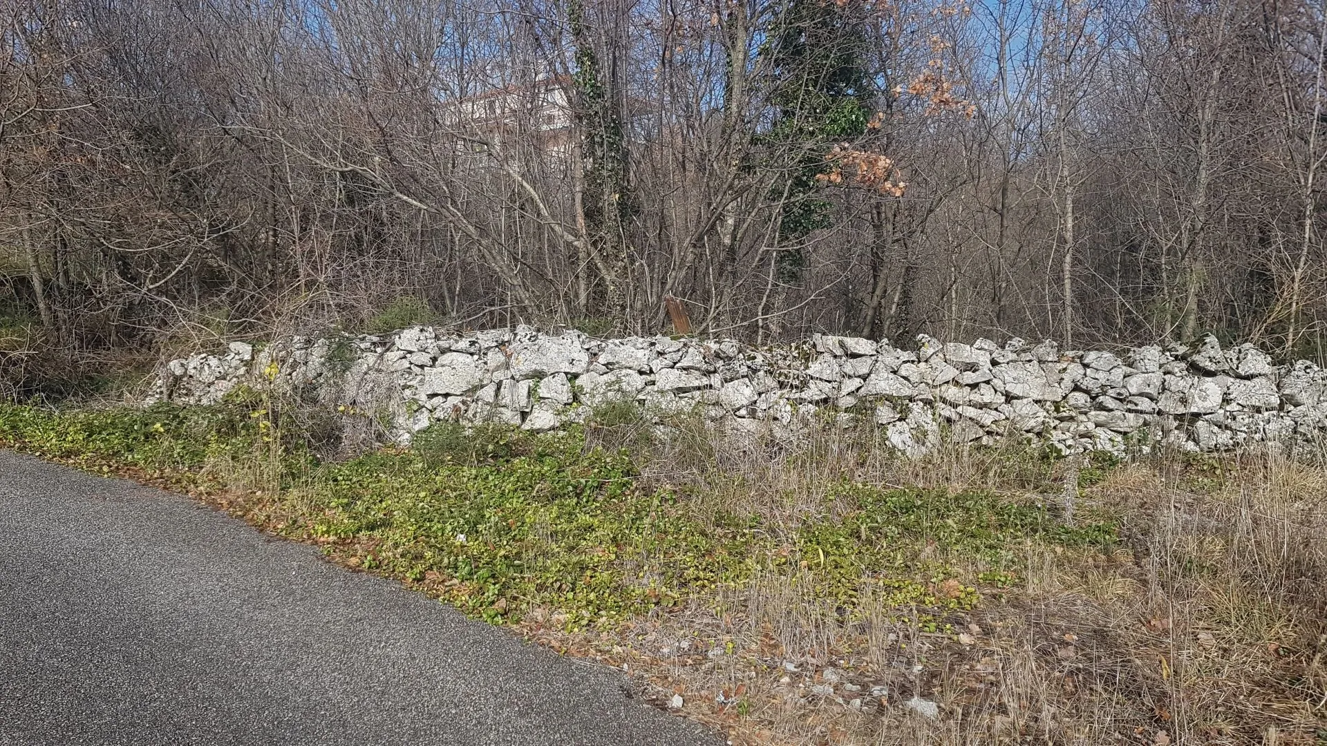 srdoči - rešetari - kastav- građ zemljište 1900m2 za stambenu (posl.-stamb) zgradu–stanove /apartmane /obiteljsku kuću / villu - slika 3